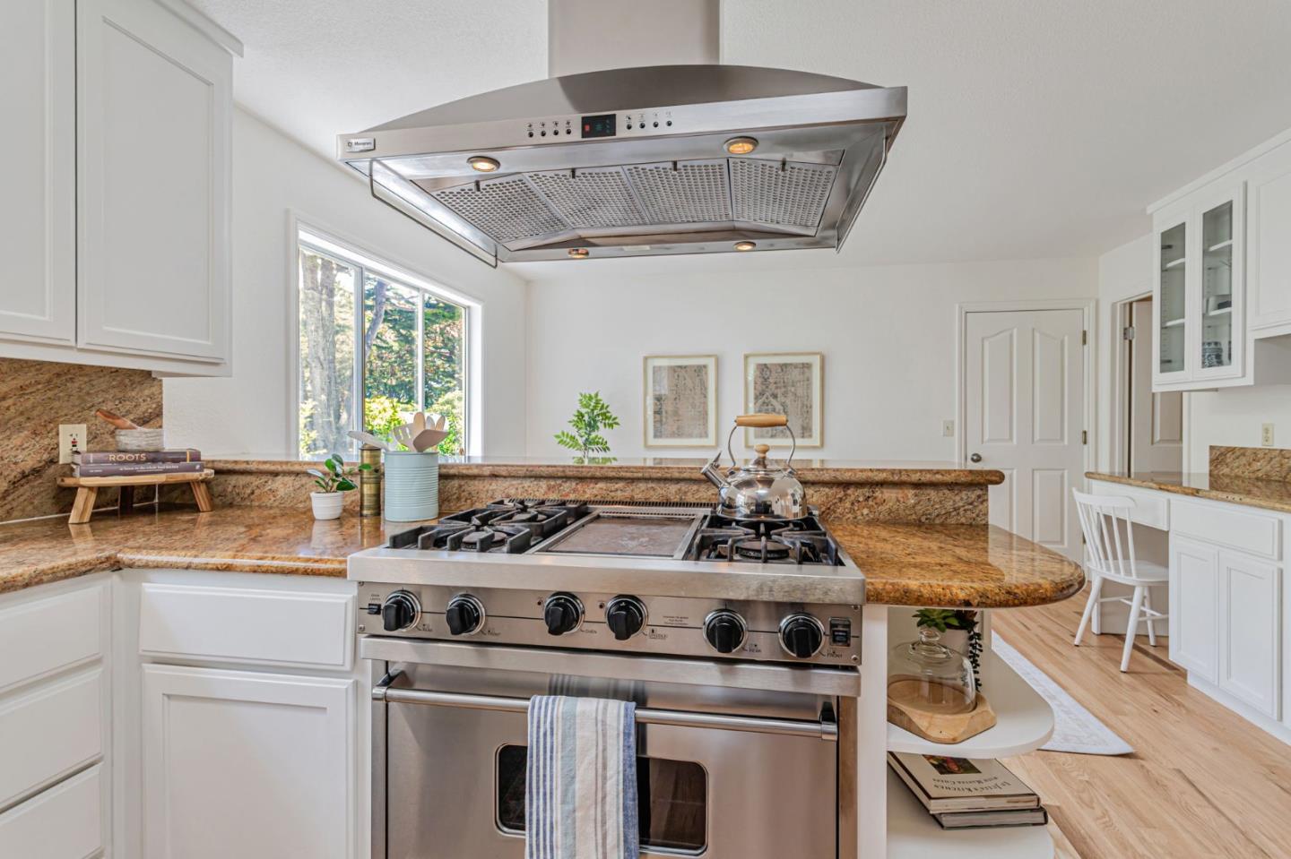 Detail Gallery Image 22 of 57 For 3130 Park Ave, Soquel,  CA 95073 - 3 Beds | 2/1 Baths