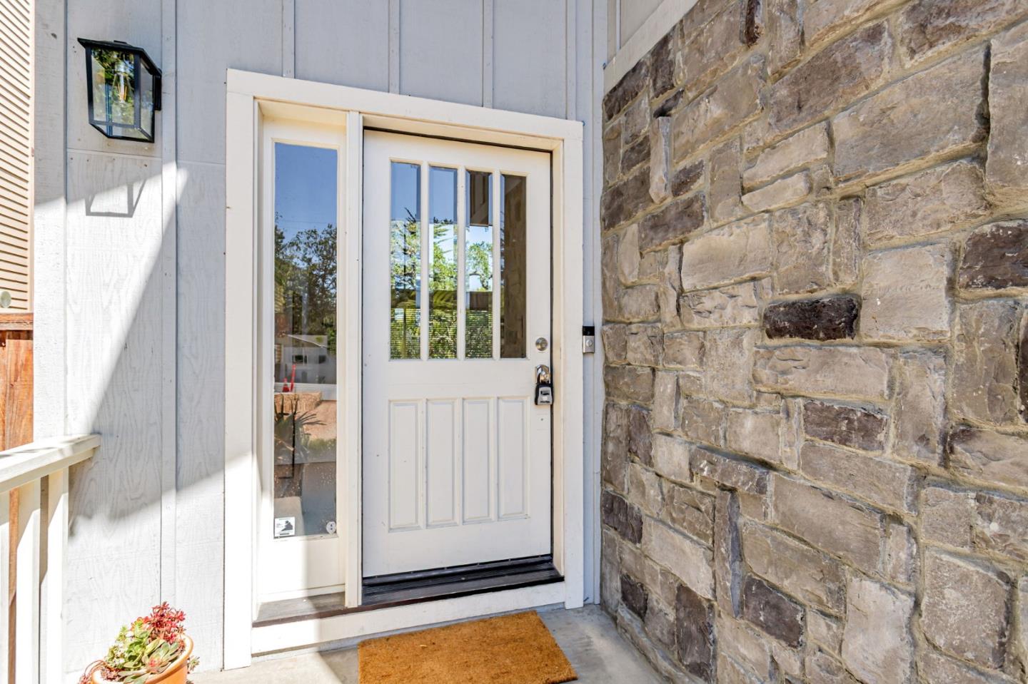 Detail Gallery Image 6 of 57 For 3130 Park Ave, Soquel,  CA 95073 - 3 Beds | 2/1 Baths