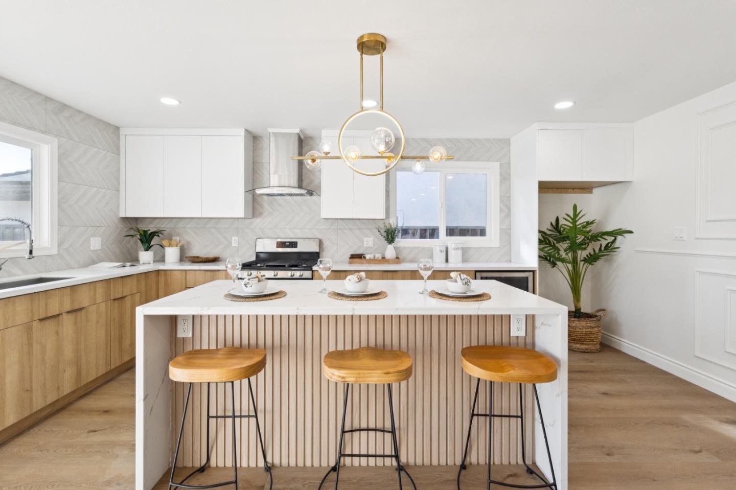 Detail Gallery Image 10 of 36 For 1061 Fairbrook Ct, San Jose,  CA 95132 - 4 Beds | 2 Baths