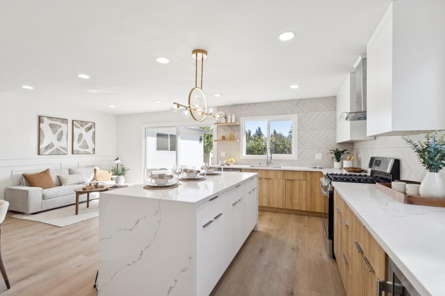 Detail Gallery Image 11 of 36 For 1061 Fairbrook Ct, San Jose,  CA 95132 - 4 Beds | 2 Baths