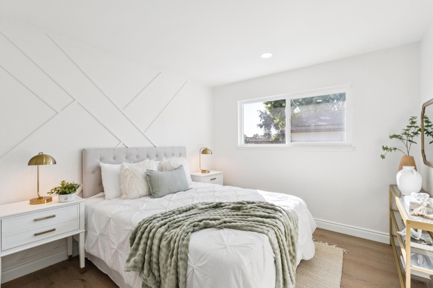 Detail Gallery Image 19 of 36 For 1061 Fairbrook Ct, San Jose,  CA 95132 - 4 Beds | 2 Baths