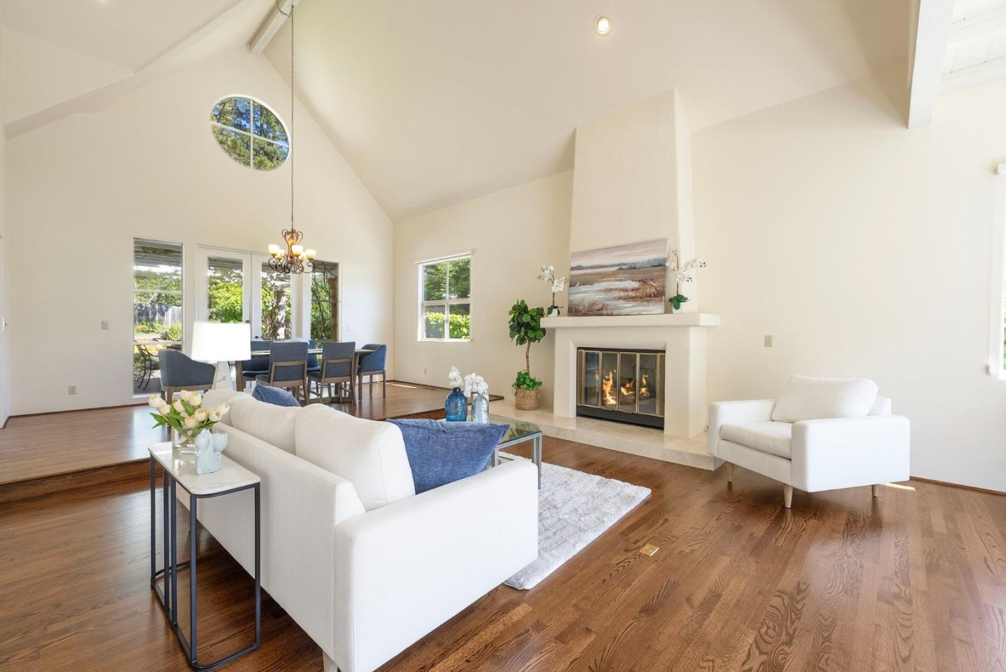 Detail Gallery Image 21 of 100 For 4071 Los Altos Dr, Pebble Beach,  CA 93953 - 3 Beds | 3/1 Baths