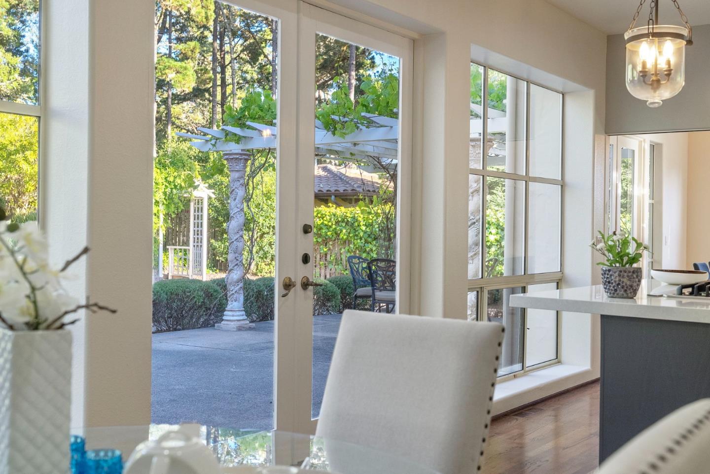 Detail Gallery Image 33 of 100 For 4071 Los Altos Dr, Pebble Beach,  CA 93953 - 3 Beds | 3/1 Baths