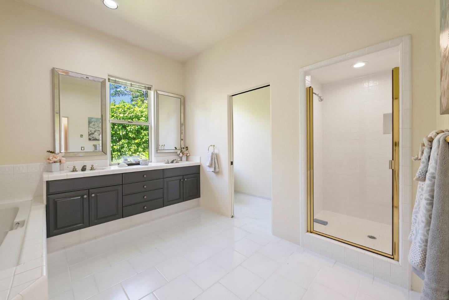 Detail Gallery Image 42 of 100 For 4071 Los Altos Dr, Pebble Beach,  CA 93953 - 3 Beds | 3/1 Baths