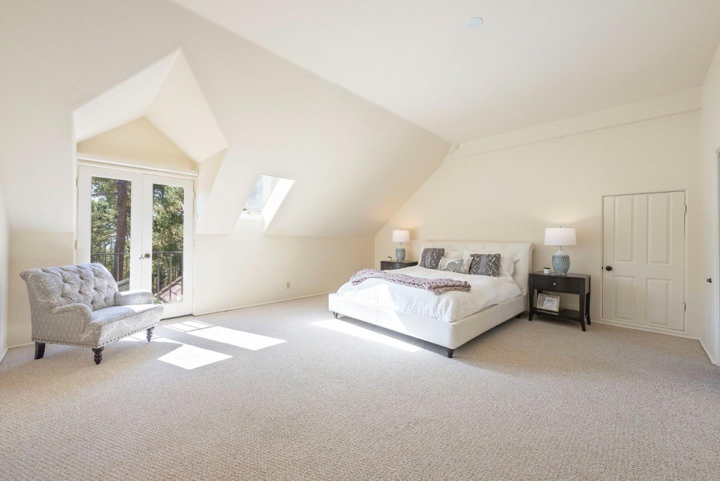 Detail Gallery Image 50 of 100 For 4071 Los Altos Dr, Pebble Beach,  CA 93953 - 3 Beds | 3/1 Baths