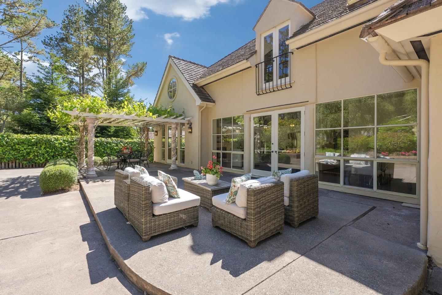 Detail Gallery Image 73 of 100 For 4071 Los Altos Dr, Pebble Beach,  CA 93953 - 3 Beds | 3/1 Baths