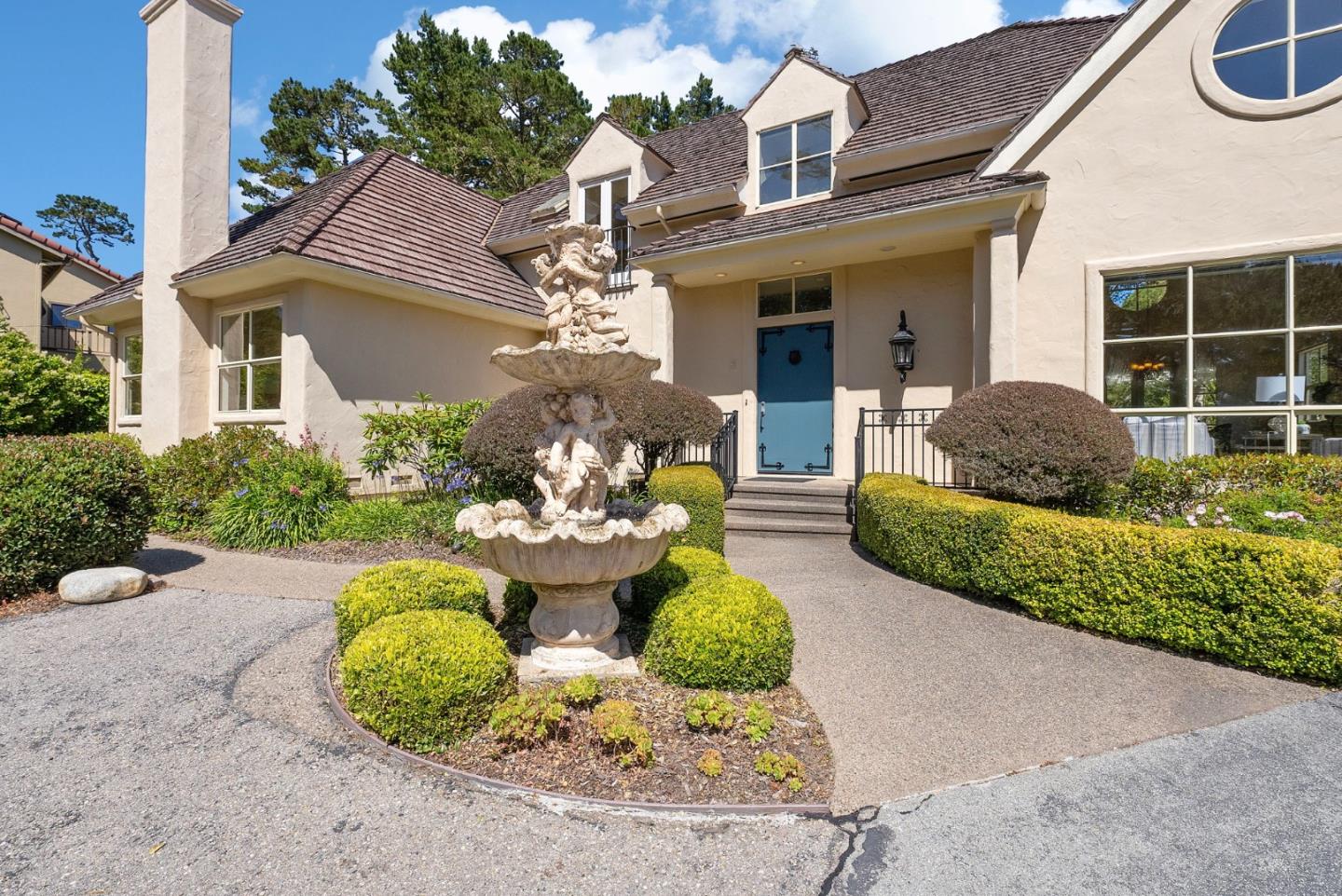 Detail Gallery Image 8 of 100 For 4071 Los Altos Dr, Pebble Beach,  CA 93953 - 3 Beds | 3/1 Baths