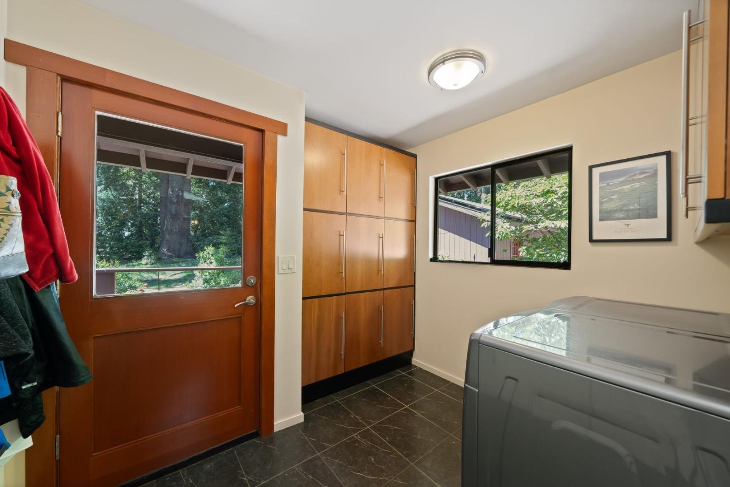 Detail Gallery Image 18 of 129 For 170 Fox Run, Los Gatos,  CA 95033 - 3 Beds | 3 Baths
