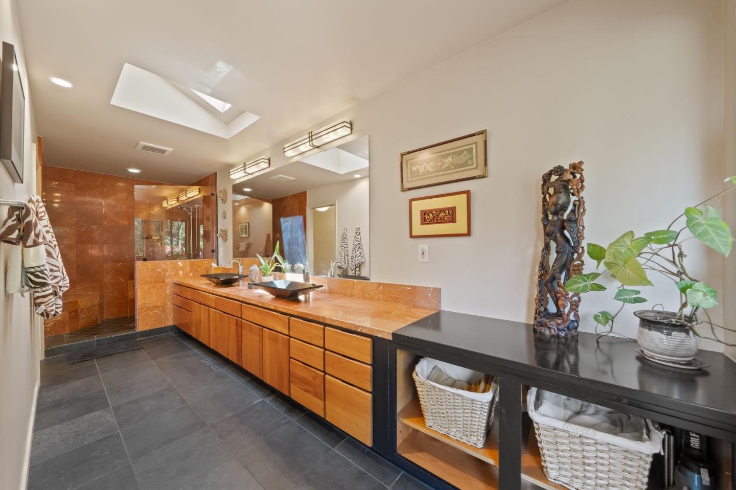Detail Gallery Image 23 of 129 For 170 Fox Run, Los Gatos,  CA 95033 - 3 Beds | 3 Baths
