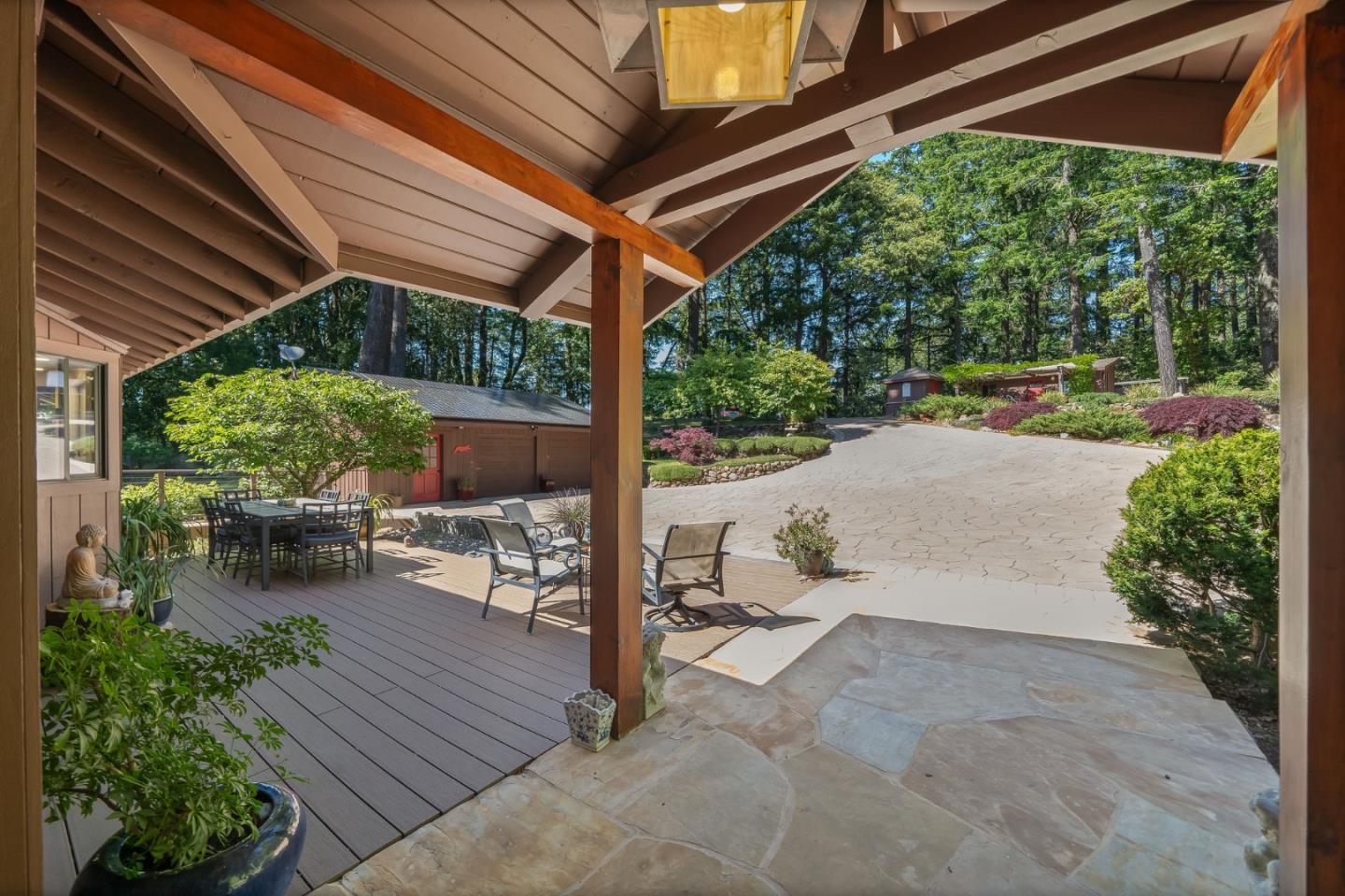 Detail Gallery Image 3 of 129 For 170 Fox Run, Los Gatos,  CA 95033 - 3 Beds | 3 Baths