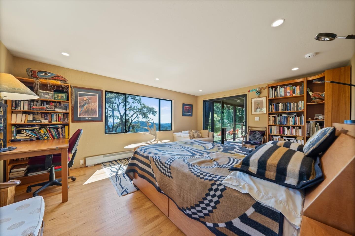 Detail Gallery Image 33 of 129 For 170 Fox Run, Los Gatos,  CA 95033 - 3 Beds | 3 Baths