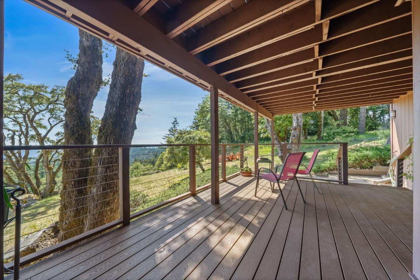 Detail Gallery Image 39 of 129 For 170 Fox Run, Los Gatos,  CA 95033 - 3 Beds | 3 Baths