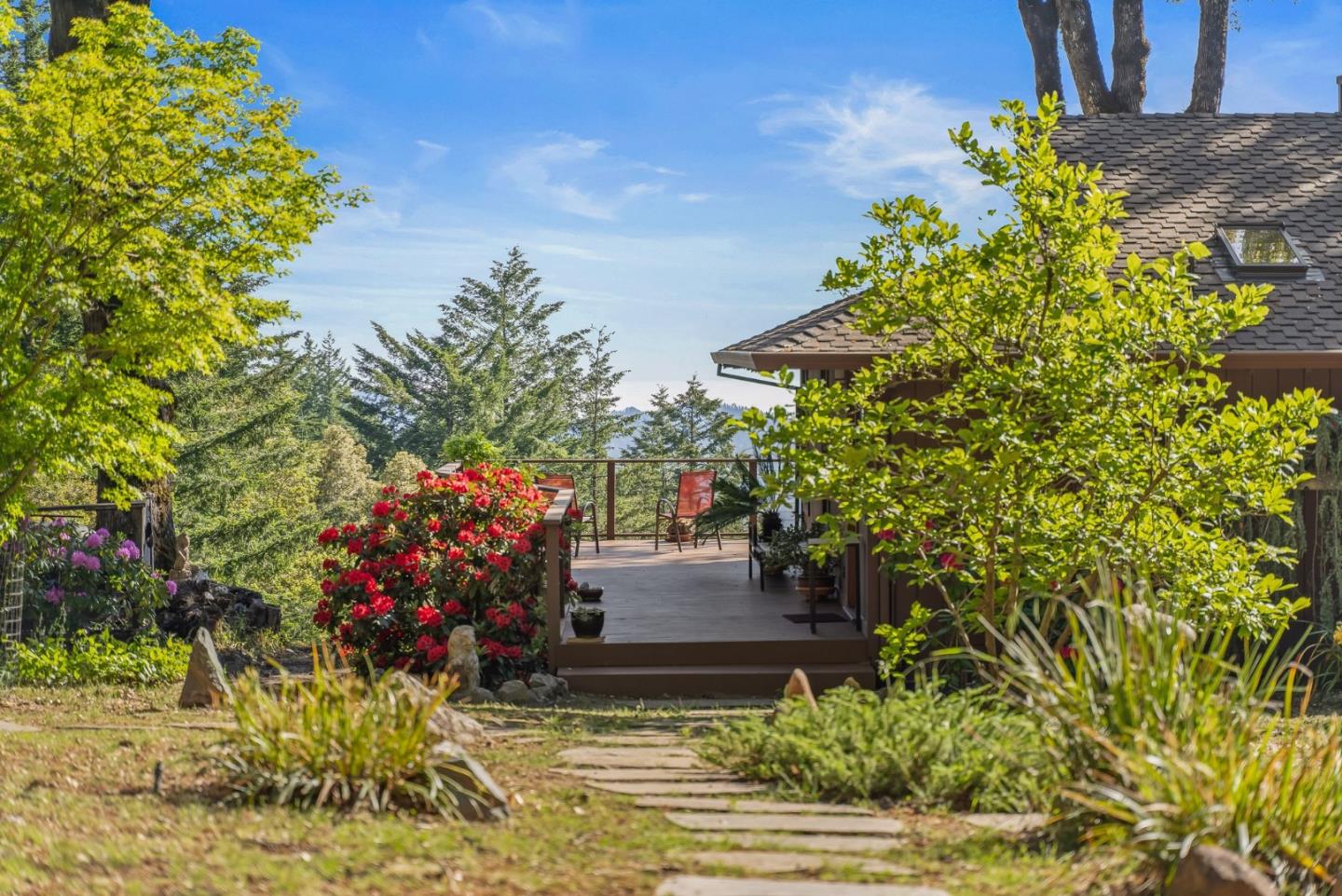 Detail Gallery Image 42 of 129 For 170 Fox Run, Los Gatos,  CA 95033 - 3 Beds | 3 Baths