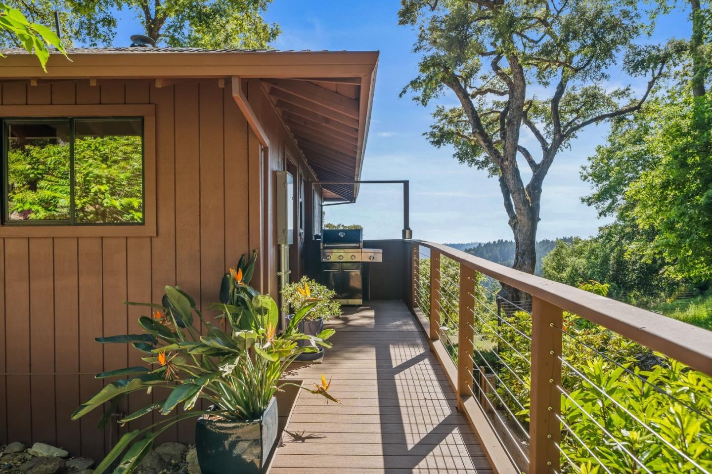 Detail Gallery Image 46 of 129 For 170 Fox Run, Los Gatos,  CA 95033 - 3 Beds | 3 Baths