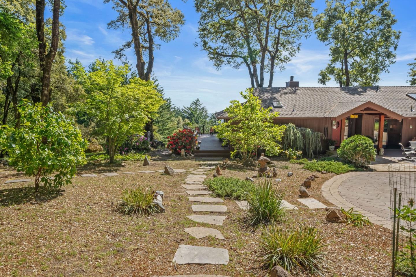 Detail Gallery Image 53 of 129 For 170 Fox Run, Los Gatos,  CA 95033 - 3 Beds | 3 Baths