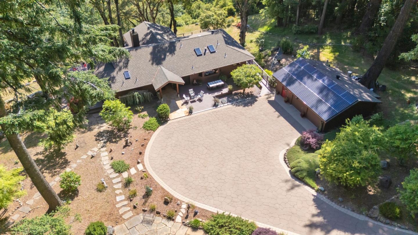 Detail Gallery Image 63 of 129 For 170 Fox Run, Los Gatos,  CA 95033 - 3 Beds | 3 Baths