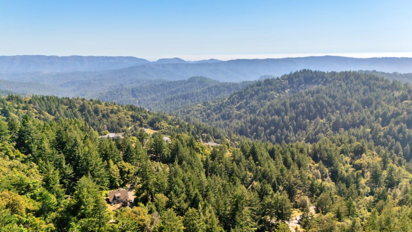 Detail Gallery Image 87 of 129 For 170 Fox Run, Los Gatos,  CA 95033 - 3 Beds | 3 Baths