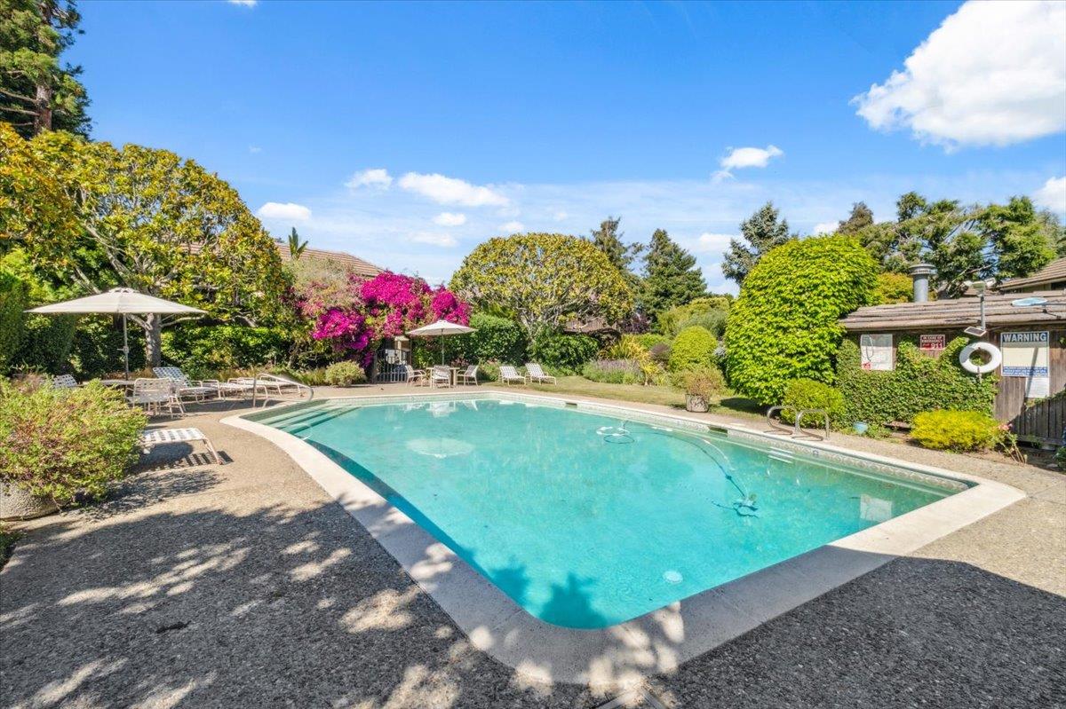 Detail Gallery Image 26 of 33 For 9500 Center St #1,  Carmel,  CA 93923 - 2 Beds | 2 Baths