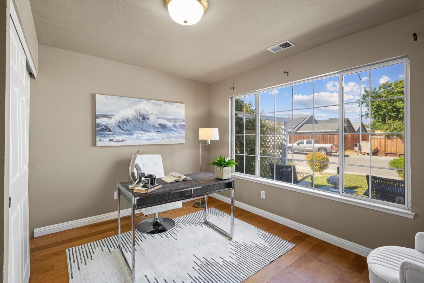 Detail Gallery Image 3 of 30 For 17437 Calle Del Sol, Morgan Hill,  CA 95037 - 4 Beds | 2 Baths