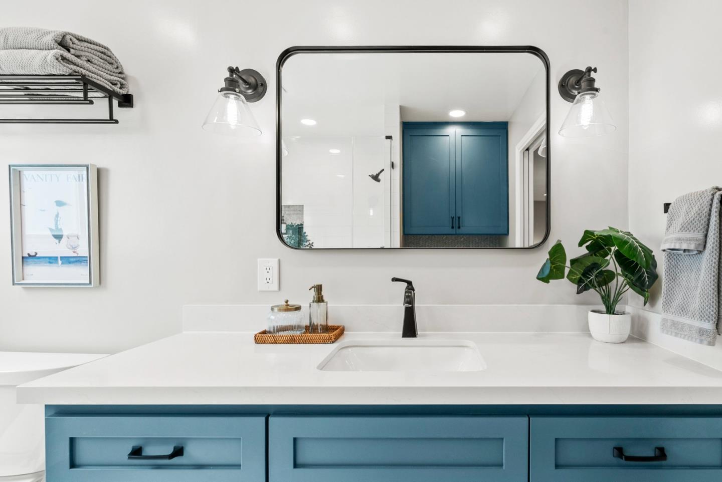Detail Gallery Image 24 of 43 For 2369 Walden Sq, San Jose,  CA 95124 - 4 Beds | 2/1 Baths