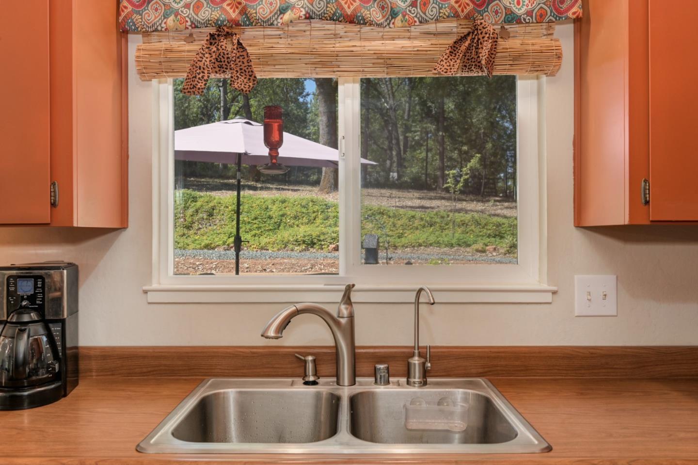 Detail Gallery Image 25 of 73 For 18950 Rainbow Mine Rd, Pine Grove,  CA 95665 - 3 Beds | 3 Baths