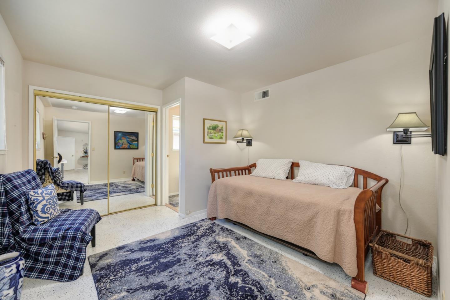Detail Gallery Image 40 of 73 For 18950 Rainbow Mine Rd, Pine Grove,  CA 95665 - 3 Beds | 3 Baths