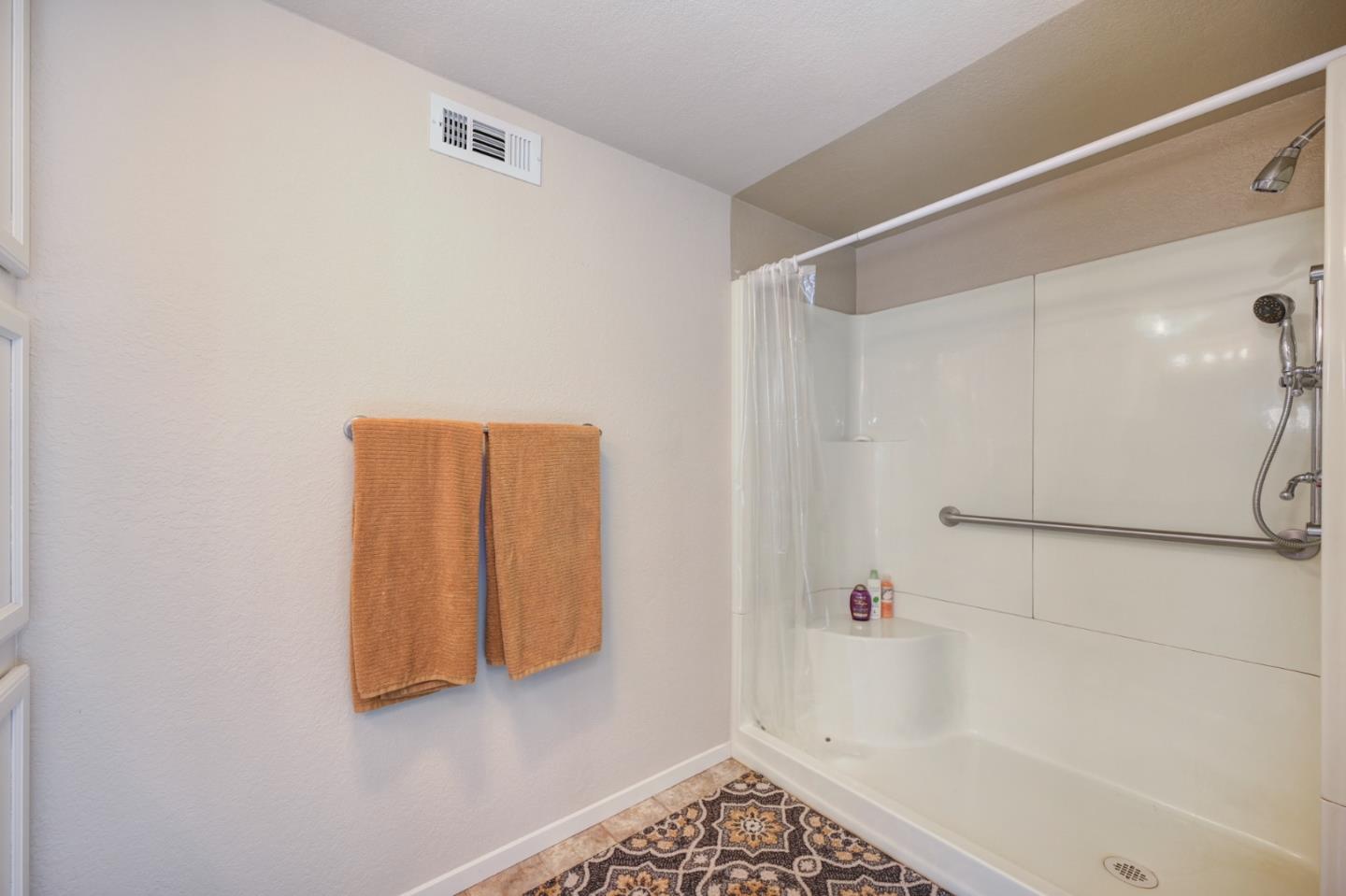 Detail Gallery Image 42 of 73 For 18950 Rainbow Mine Rd, Pine Grove,  CA 95665 - 3 Beds | 3 Baths