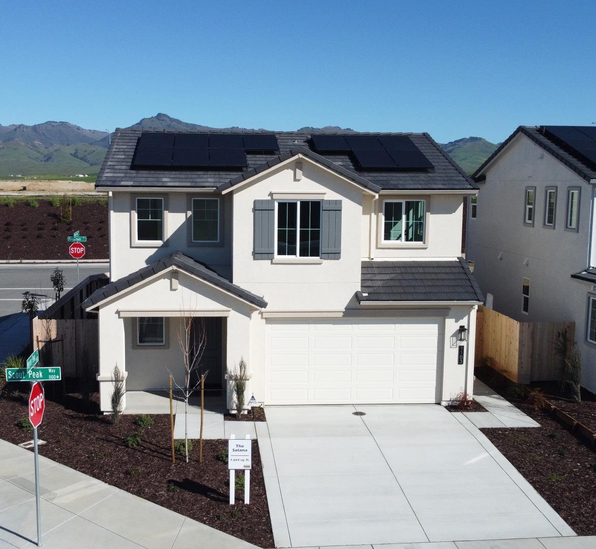 1103 Scout Peak WAY 14-16, Hollister CA 95023