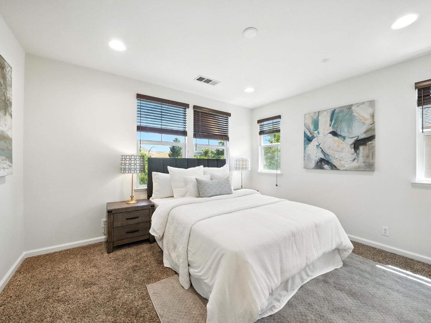 Detail Gallery Image 14 of 23 For 3698 Branding Iron Pl, Dublin,  CA 94568 - 2 Beds | 2/1 Baths