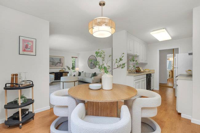 Detail Gallery Image 7 of 38 For 828 N El Camino Real #9,  San Mateo,  CA 94401 - 1 Beds | 1 Baths