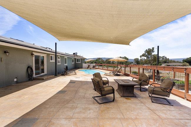 Detail Gallery Image 23 of 41 For 2985 Roop Rd, Gilroy,  CA 95020 - 4 Beds | 2/1 Baths