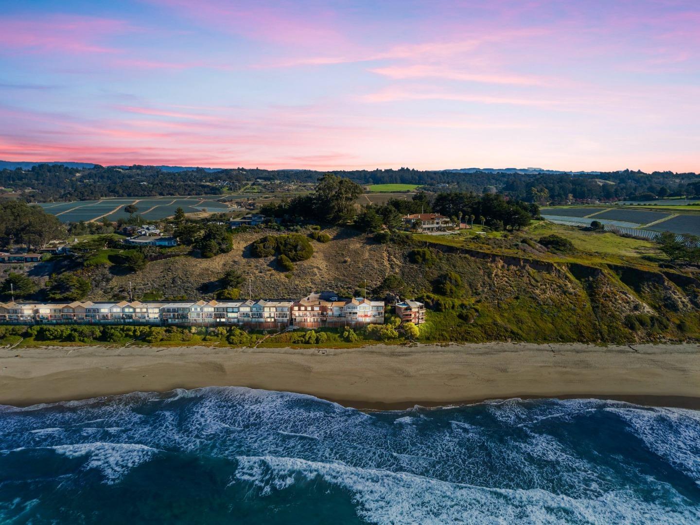 Detail Gallery Image 5 of 53 For 476 Oceanview Dr, La Selva Beach,  CA 95076 - 3 Beds | 1/1 Baths