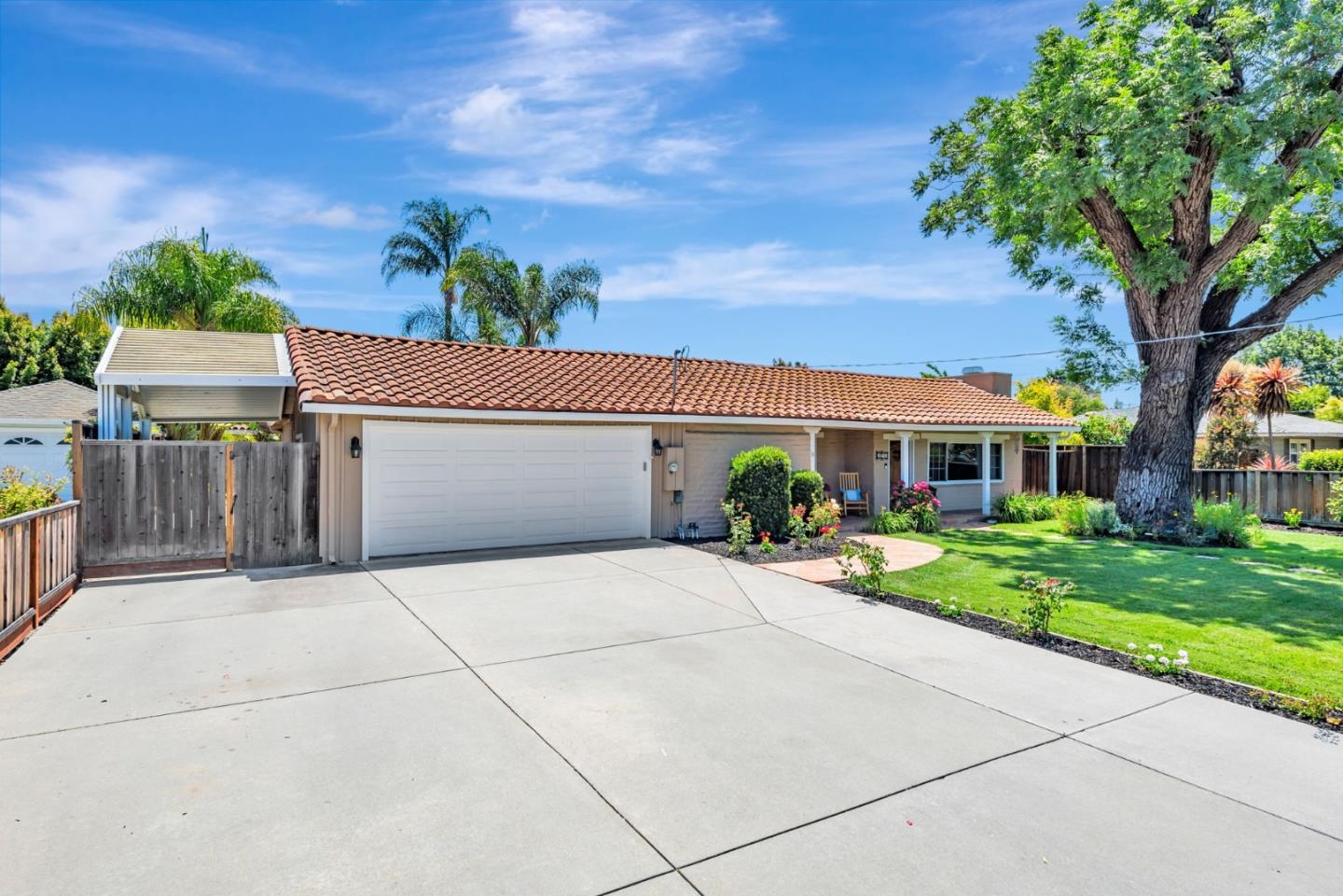 Detail Gallery Image 11 of 73 For 2970 Fruitdale Ave, San Jose,  CA 95128 - 3 Beds | 2/1 Baths