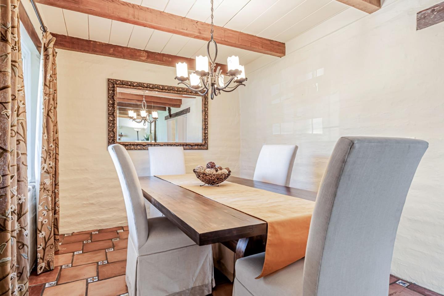 Detail Gallery Image 17 of 73 For 2970 Fruitdale Ave, San Jose,  CA 95128 - 3 Beds | 2/1 Baths