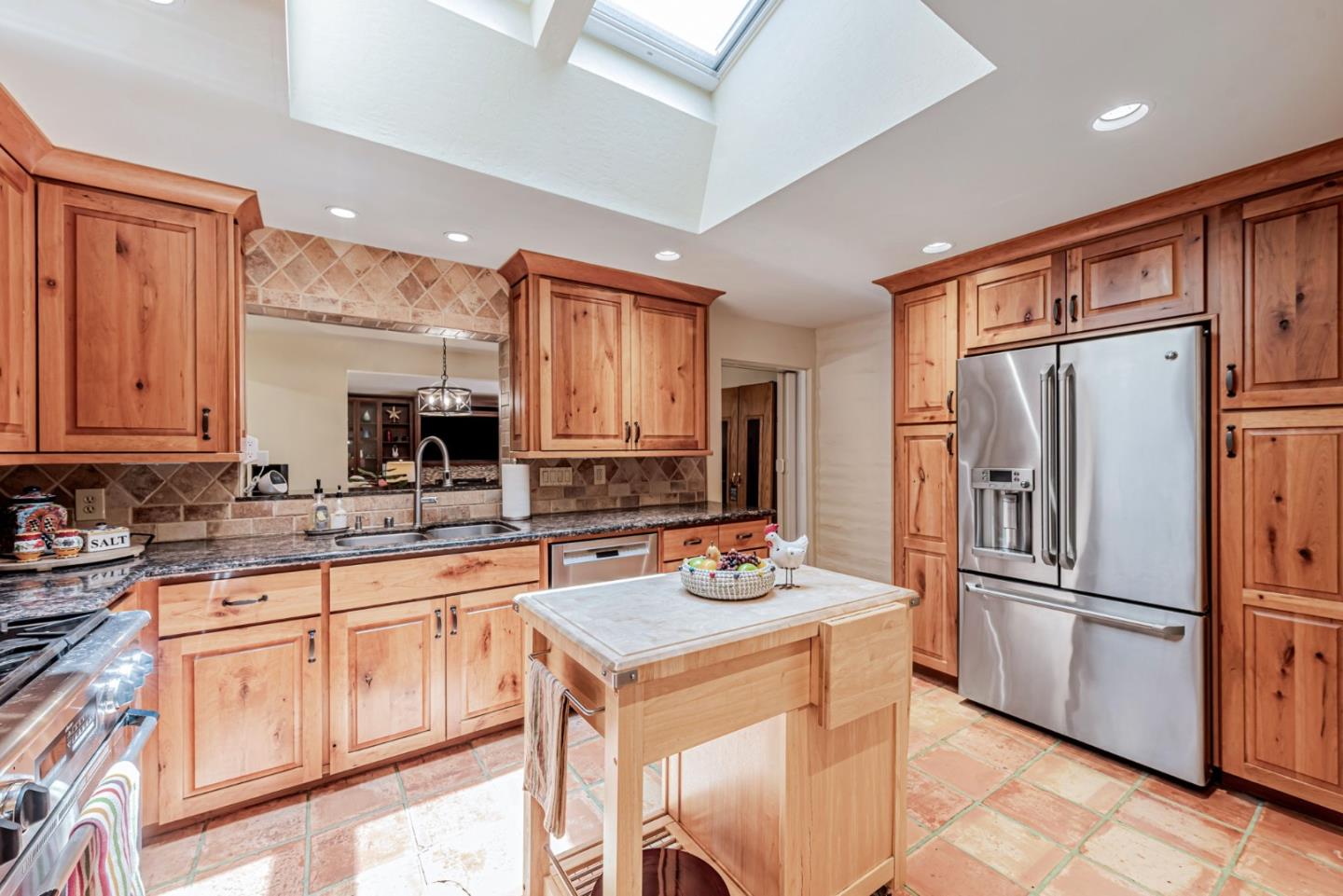 Detail Gallery Image 20 of 73 For 2970 Fruitdale Ave, San Jose,  CA 95128 - 3 Beds | 2/1 Baths