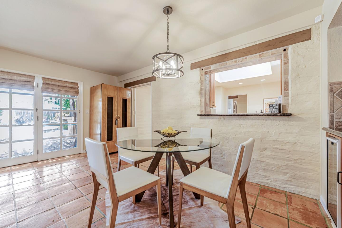 Detail Gallery Image 25 of 73 For 2970 Fruitdale Ave, San Jose,  CA 95128 - 3 Beds | 2/1 Baths