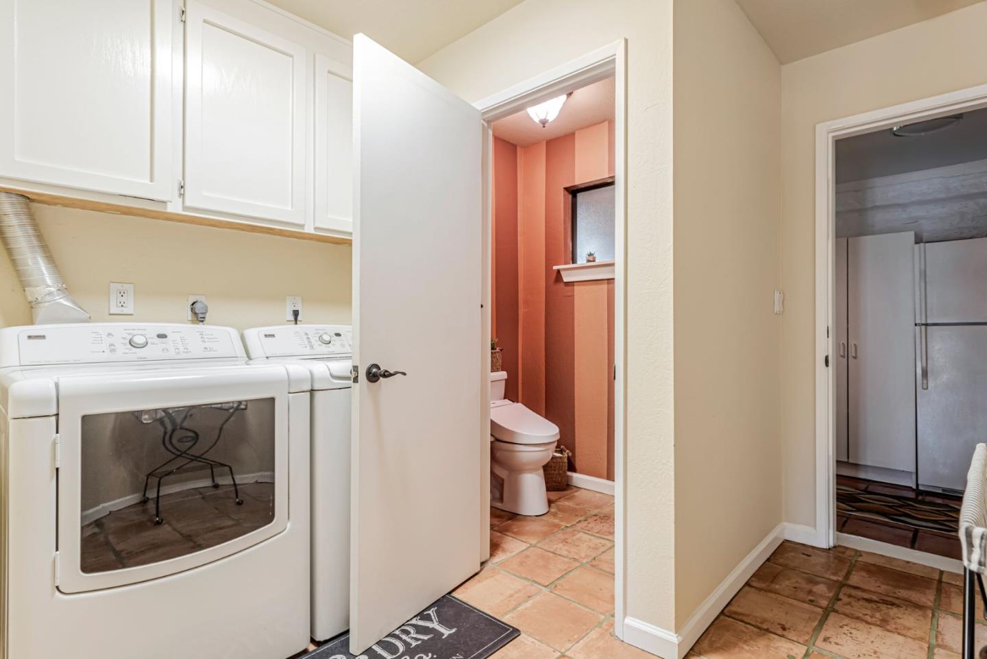 Detail Gallery Image 50 of 73 For 2970 Fruitdale Ave, San Jose,  CA 95128 - 3 Beds | 2/1 Baths
