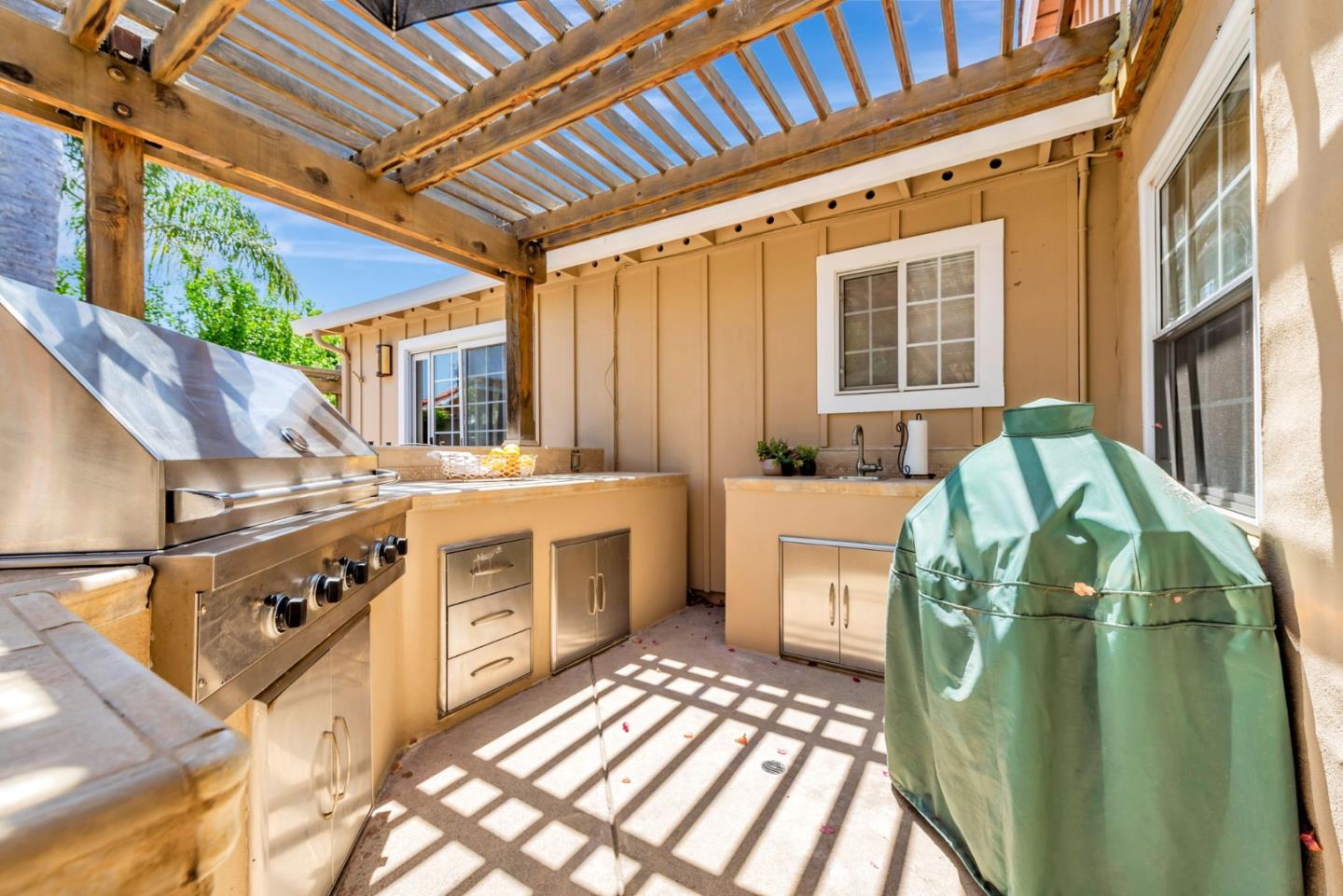Detail Gallery Image 55 of 73 For 2970 Fruitdale Ave, San Jose,  CA 95128 - 3 Beds | 2/1 Baths