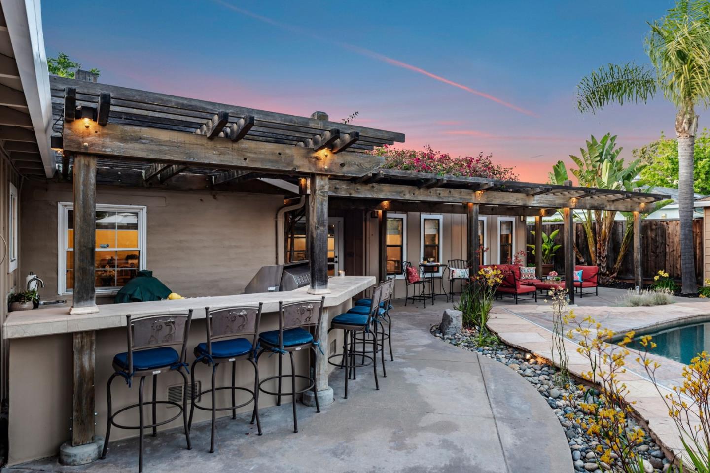 Detail Gallery Image 7 of 73 For 2970 Fruitdale Ave, San Jose,  CA 95128 - 3 Beds | 2/1 Baths