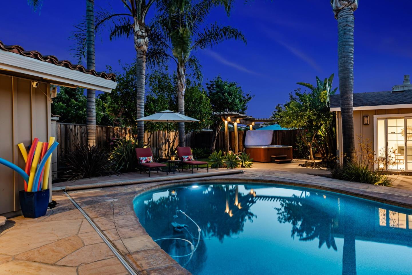 Detail Gallery Image 70 of 73 For 2970 Fruitdale Ave, San Jose,  CA 95128 - 3 Beds | 2/1 Baths