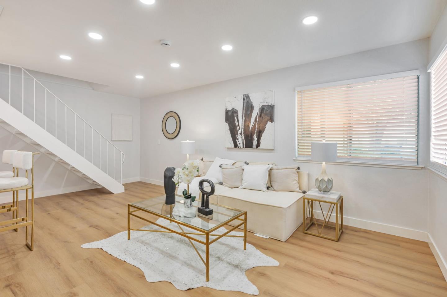 Detail Gallery Image 16 of 31 For 832 Gilchrist Dr #3,  San Jose,  CA 95133 - 2 Beds | 1 Baths