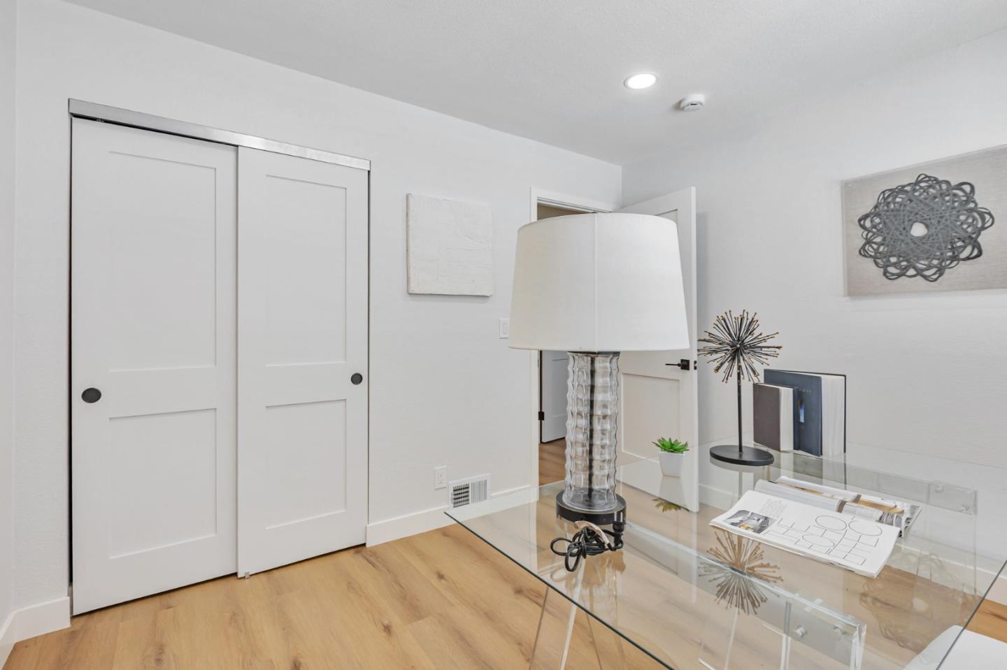 Detail Gallery Image 22 of 31 For 832 Gilchrist Dr #3,  San Jose,  CA 95133 - 2 Beds | 1 Baths