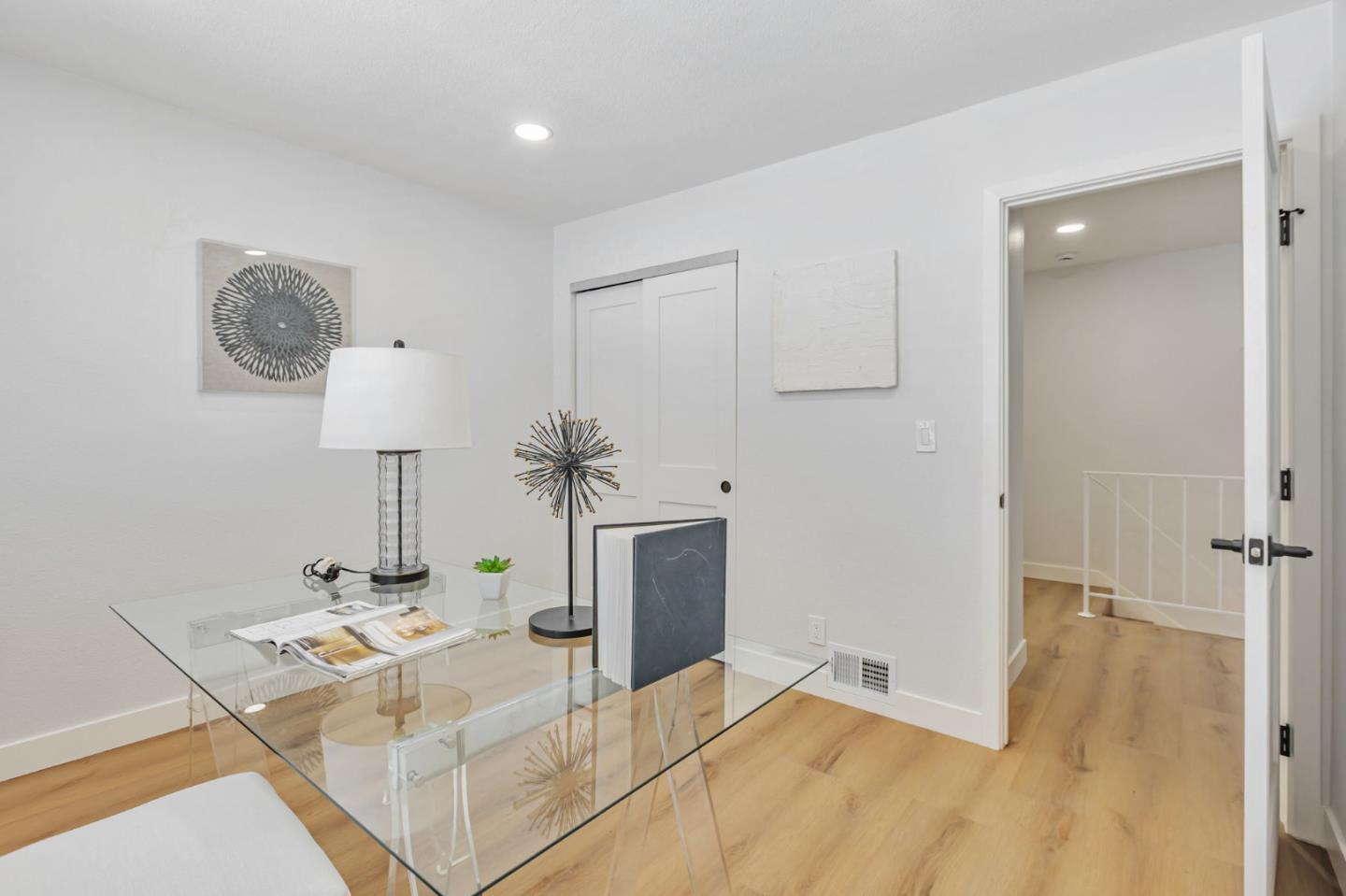 Detail Gallery Image 24 of 31 For 832 Gilchrist Dr #3,  San Jose,  CA 95133 - 2 Beds | 1 Baths