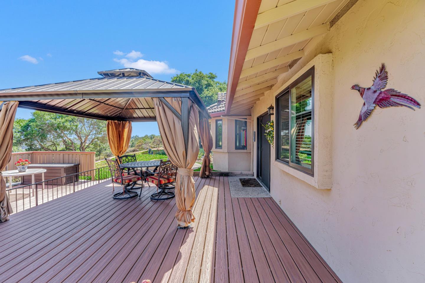 Detail Gallery Image 16 of 49 For 19225 Reavis Way, Salinas,  CA 93907 - 4 Beds | 2/1 Baths