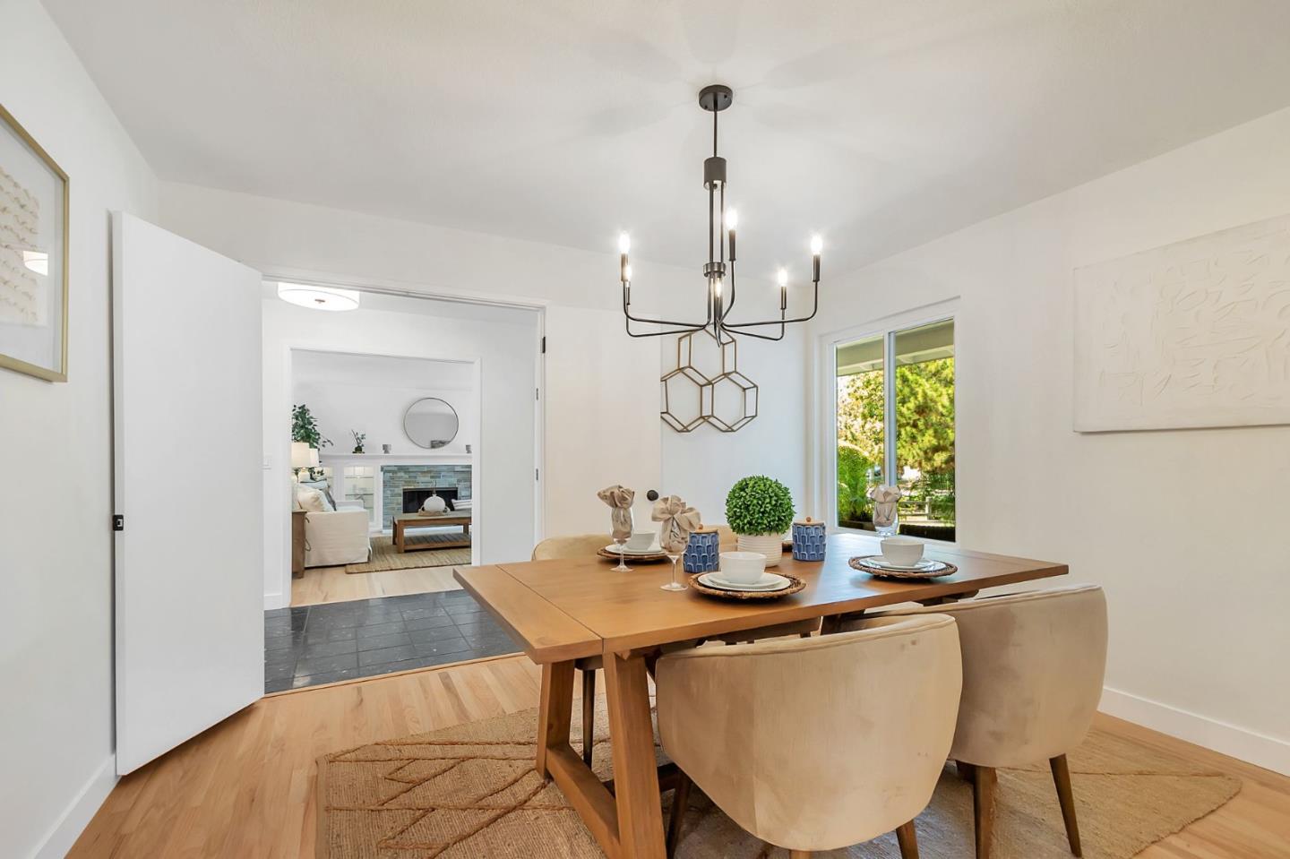 Detail Gallery Image 12 of 29 For 4765 Corrales Dr, San Jose,  CA 95136 - 5 Beds | 2/1 Baths