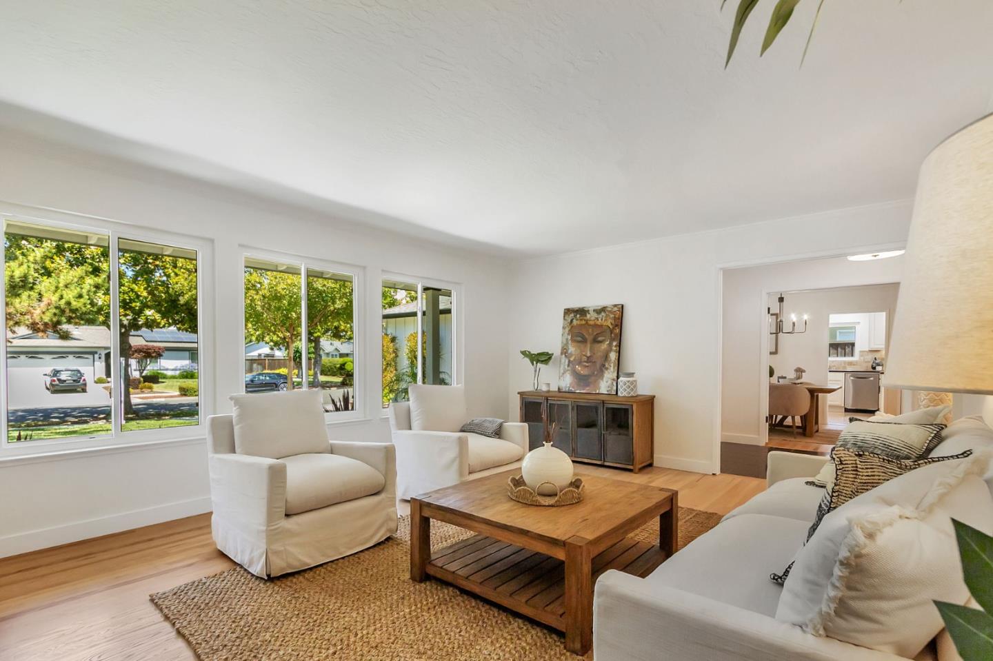 Detail Gallery Image 6 of 29 For 4765 Corrales Dr, San Jose,  CA 95136 - 5 Beds | 2/1 Baths