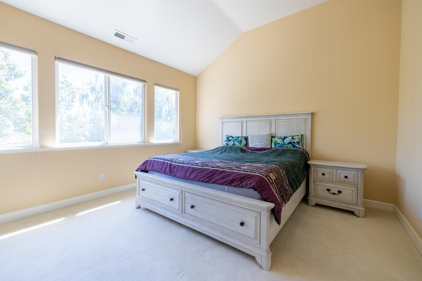 Detail Gallery Image 16 of 30 For 18342 Solano Ct, Morgan Hill,  CA 95037 - 5 Beds | 3 Baths