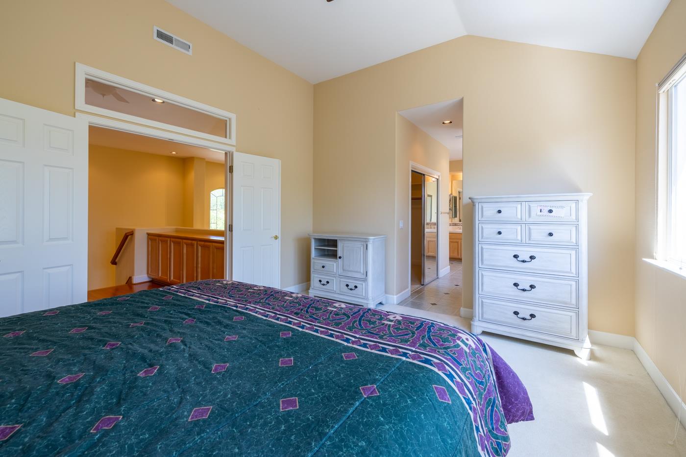 Detail Gallery Image 17 of 30 For 18342 Solano Ct, Morgan Hill,  CA 95037 - 5 Beds | 3 Baths