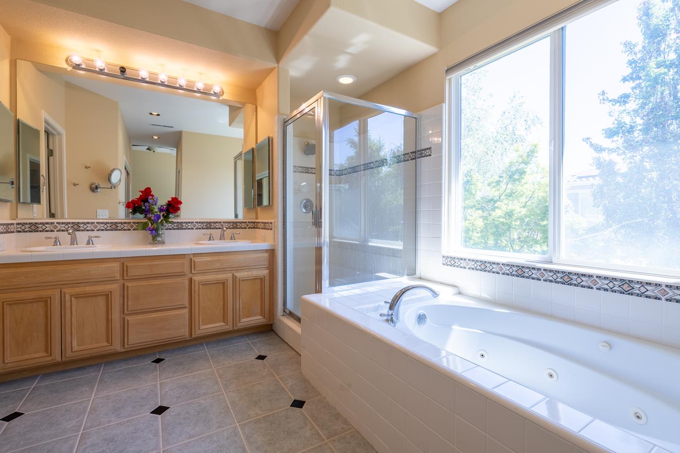 Detail Gallery Image 19 of 30 For 18342 Solano Ct, Morgan Hill,  CA 95037 - 5 Beds | 3 Baths
