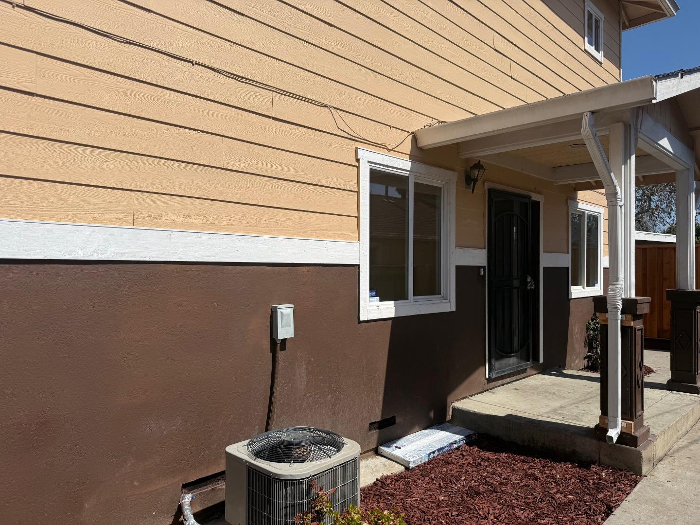 Detail Gallery Image 1 of 18 For 7125 Rosanna St, Gilroy,  CA 95020 - – Beds | – Baths